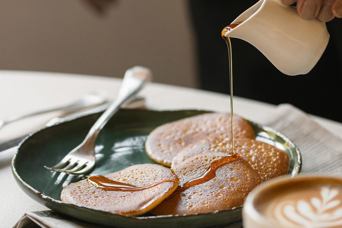 Petit-déjeuner & Room Service - Hôtel Les Peupliers